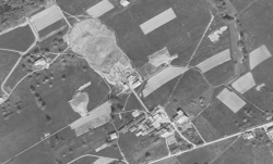 photo_aerienne mine_jordil_1940.jpg
